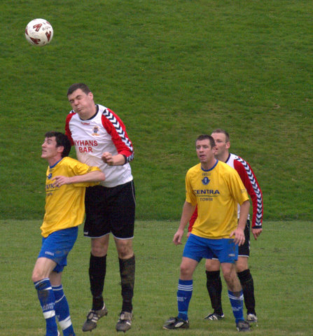 seniors_vs_blarney_fai_int_cup_oct_8th_2011_20130819_1617904427