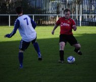 seniors_vs_bluebell_fai_int_cup_qtr_2013_20130823_1466127118