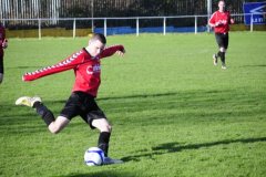 seniors_vs_bluebell_fai_int_cup_qtr_2013_20130823_1679078200