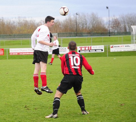 seniors_vs_ringmahon_fai_int_3rd_rnd_dec_1st_2012_20130820_1931650805
