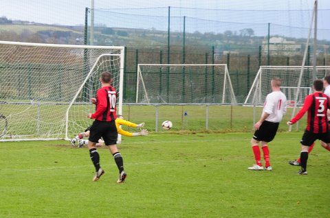 seniors_vs_ringmahon_fai_int_3rd_rnd_dec_1st_2012_20130820_1966577050