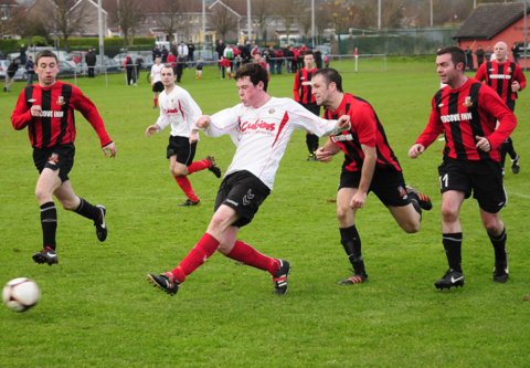 seniors_vs_ringmahon_fai_int_3rd_rnd_dec_1st_2012_20130820_2084517692