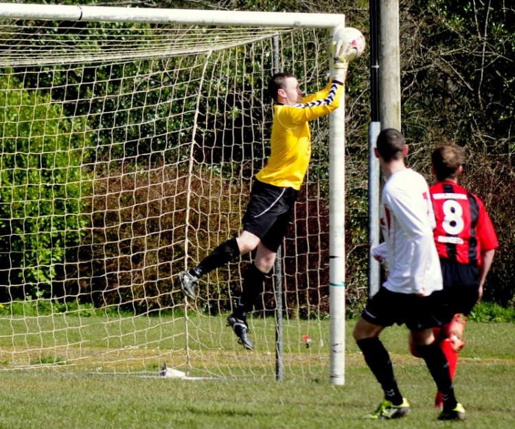 seniors_vs_ringmahon_apr_6th_2013_20130820_1530907026