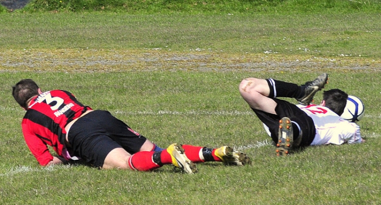 seniors_vs_ringmahon_apr_6th_2013_20130820_1882410821