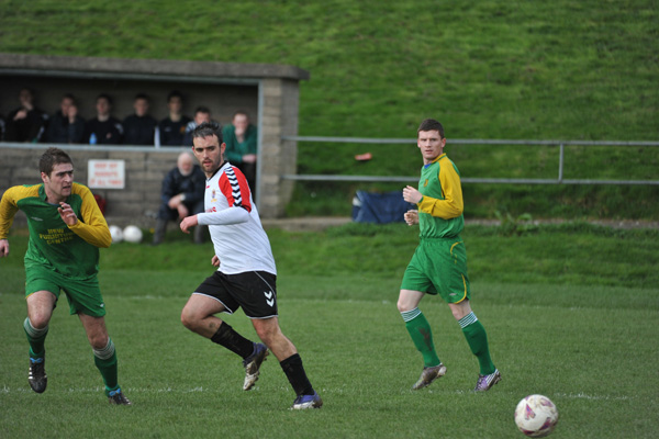seniors_vs_rockmount_donie_forde_sf_20130820_1143431136