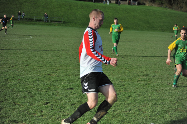 seniors_vs_rockmount_donie_forde_sf_20130820_1506806111