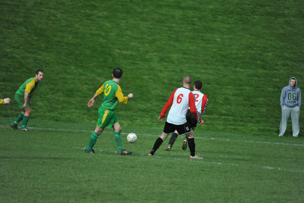 seniors_vs_rockmount_donie_forde_sf_20130820_1603274289