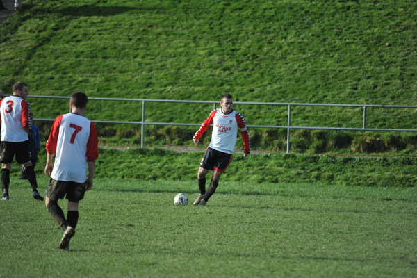 seniors_vs_rockmount_donie_forde_sf_20130820_1667047221
