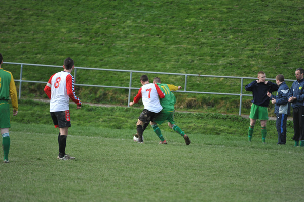 seniors_vs_rockmount_donie_forde_sf_20130820_1806554628
