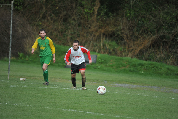 seniors_vs_rockmount_donie_forde_sf_20130820_1858370461