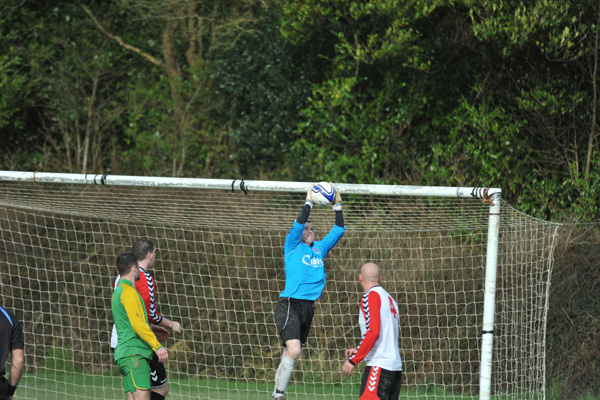 seniors_vs_rockmount_donie_forde_sf_20130820_1911389837