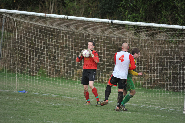 seniors_vs_rockmount_donie_forde_sf_20130820_1915225739