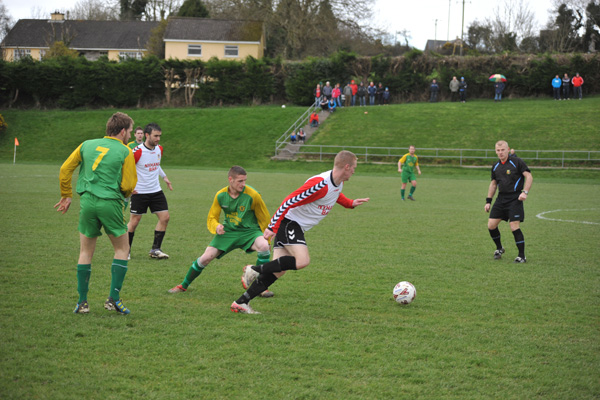 seniors_vs_rockmount_donie_forde_sf_20130820_1922606934