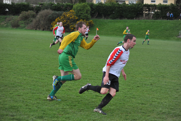 seniors_vs_rockmount_donie_forde_sf_20130820_2038541953
