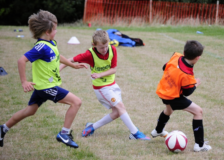bandon_afc_summer_soccer_camp_2014_9_20140822_1414378417