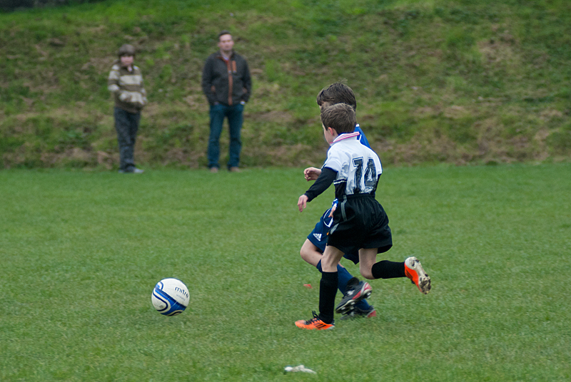 u10_boys_vs_glountane_apr_1st_2012_20130821_1176429512
