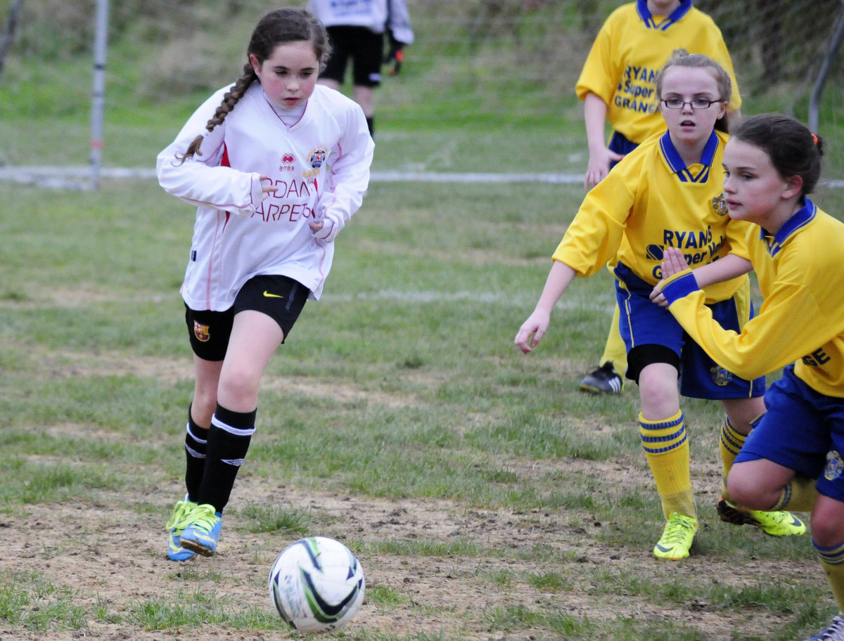 u12_girls_v_douglas_hall_29th_november_2014_6_20141205_1701143753