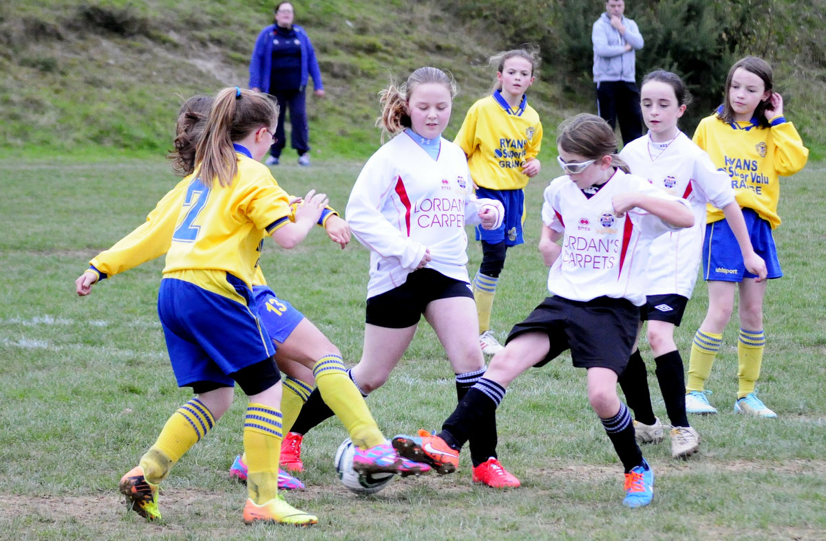 u12_girls_v_douglas_hall_29th_november_2014_7_20141205_1932823931
