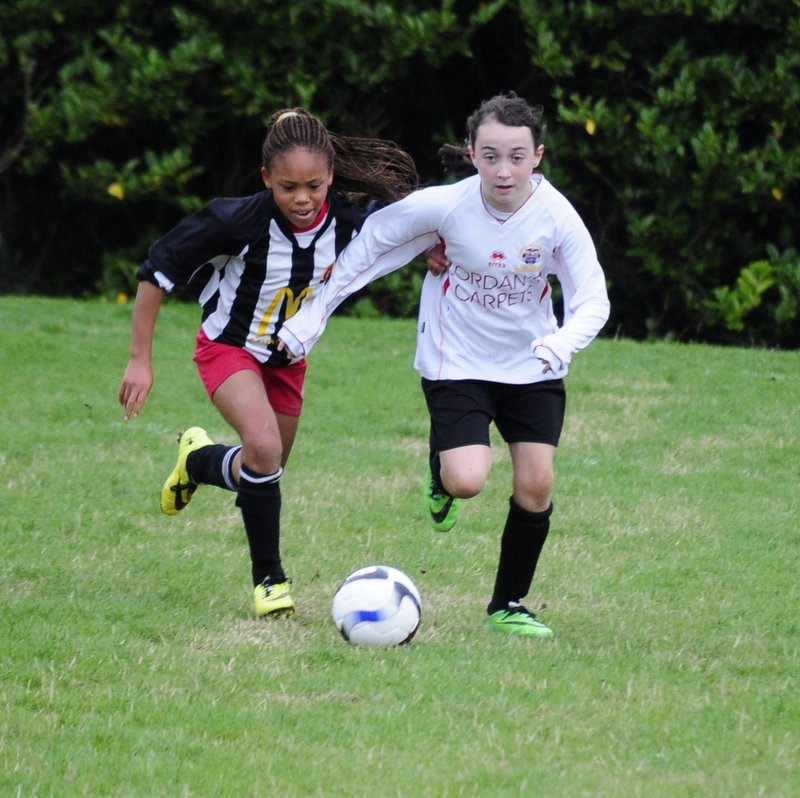 u12_girls_vs_midleton_20th_sept_2014_11_20140922_1211580074