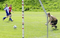 u14_boys_vs_leeds_17th_may_2014_-_league_champions_20140518_1441211860