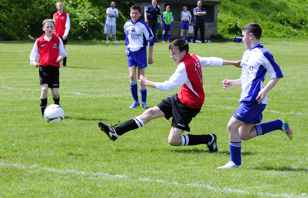 u14_boys_vs_leeds_17th_may_2014_-_league_champions_20140518_1466447295