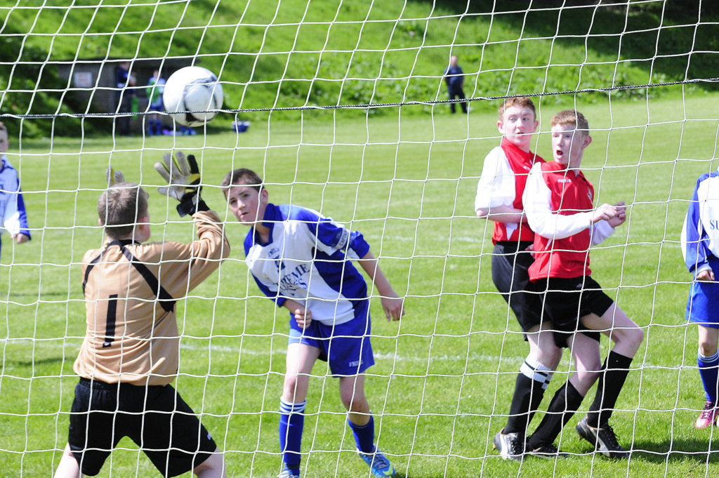 u14_boys_vs_leeds_17th_may_2014_-_league_champions_20140518_1673184177