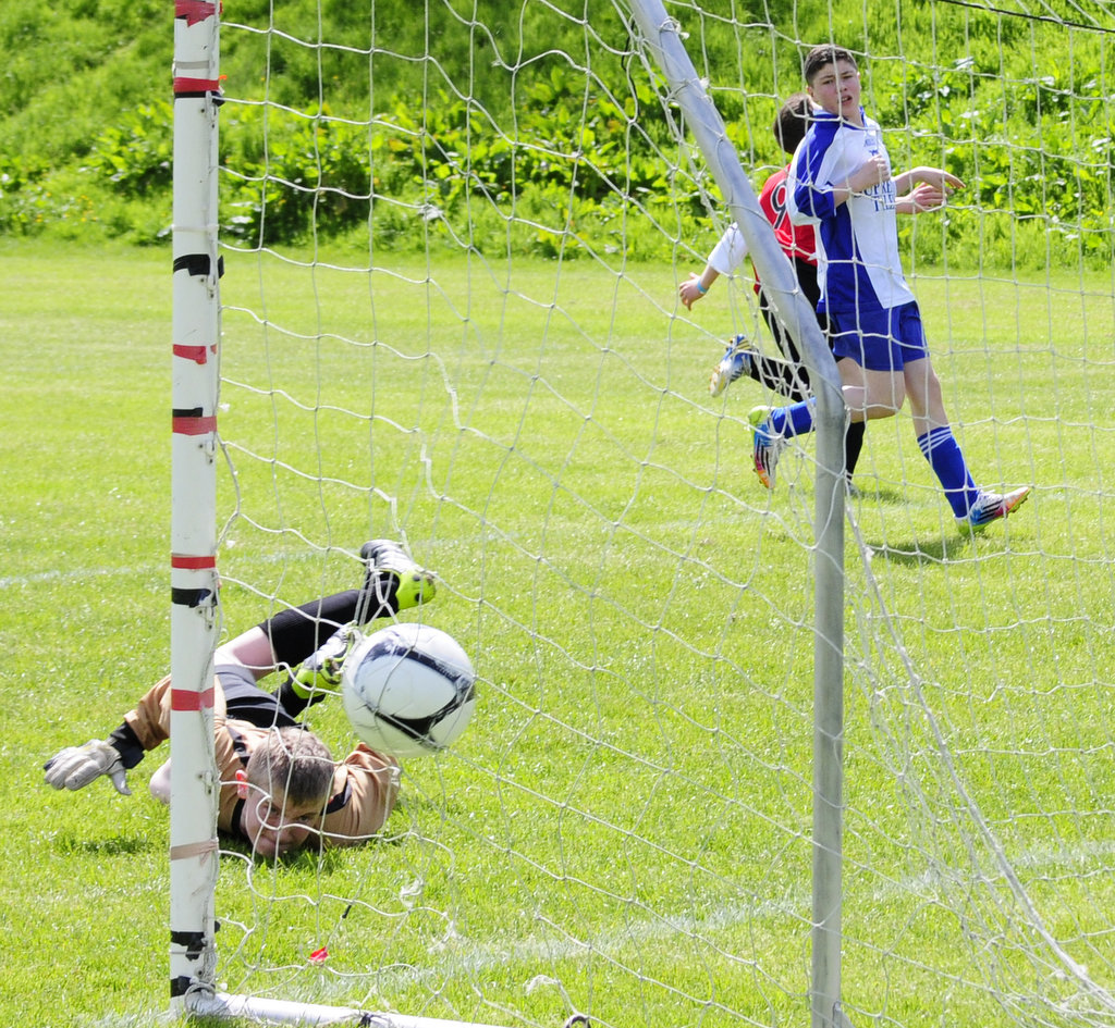 u14_boys_vs_leeds_17th_may_2014_-_league_champions_20140518_1709315185