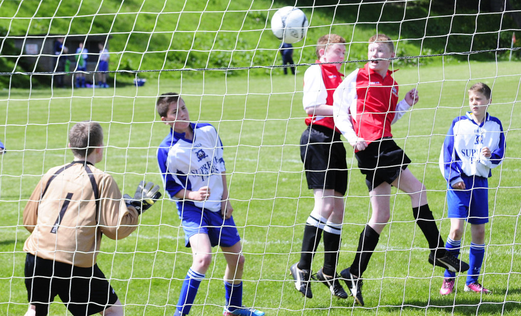 u14_boys_vs_leeds_17th_may_2014_-_league_champions_20140518_1866138755