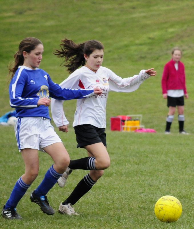 u14_girls_vs_kinsale_mar_2nd_2013_20130820_2011064777