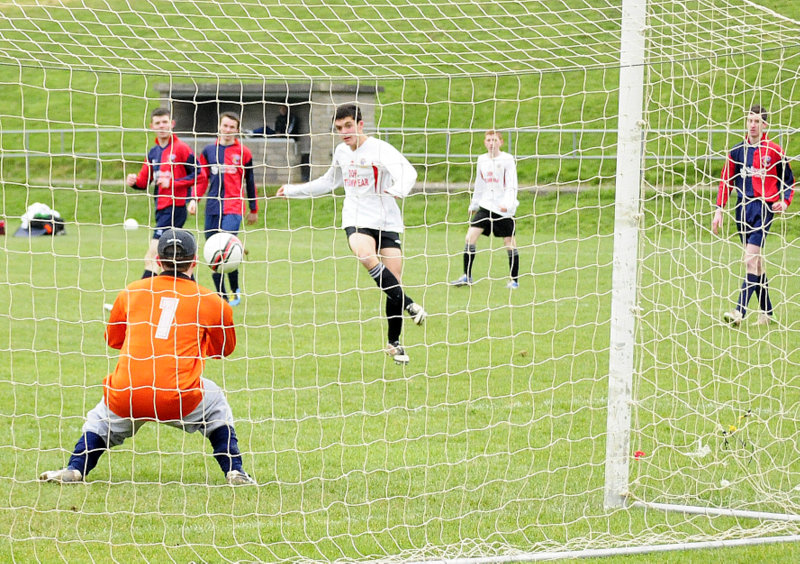 u17_boys_vs_lakewood_mar_3rd_2013_20130820_1191036916